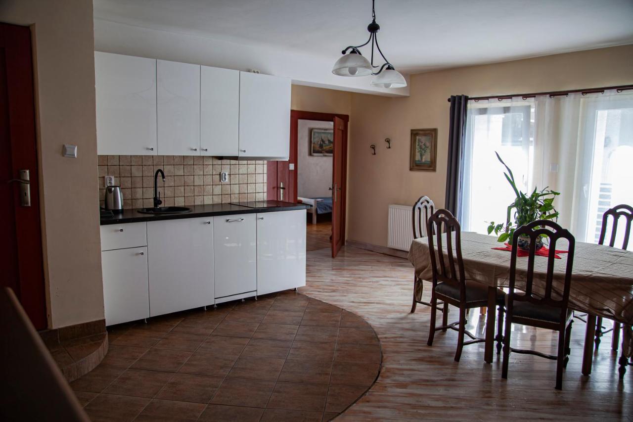 Apartamenty W Starym Kinie Свєрадув-Здруй Екстер'єр фото