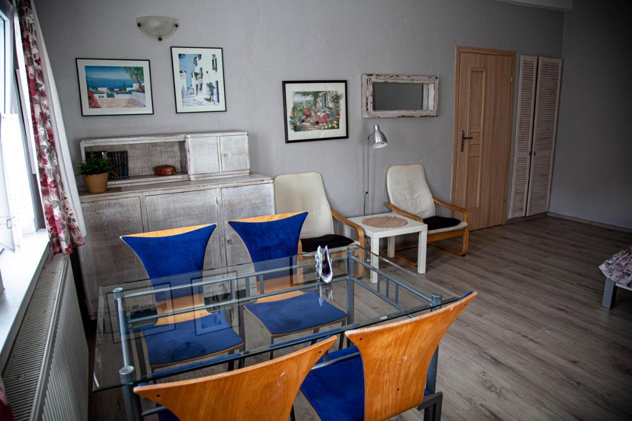 Apartamenty W Starym Kinie Свєрадув-Здруй Екстер'єр фото