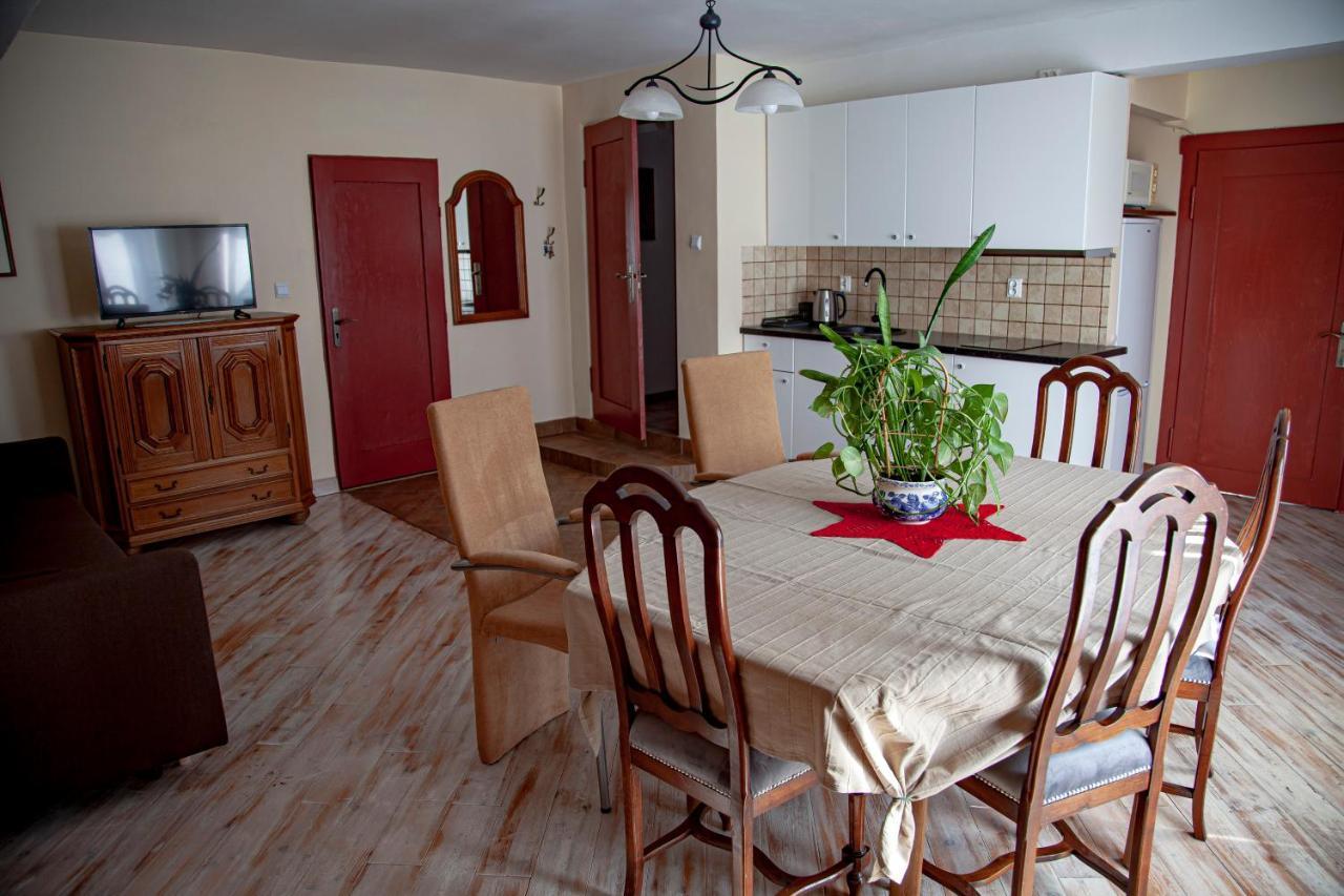 Apartamenty W Starym Kinie Свєрадув-Здруй Екстер'єр фото
